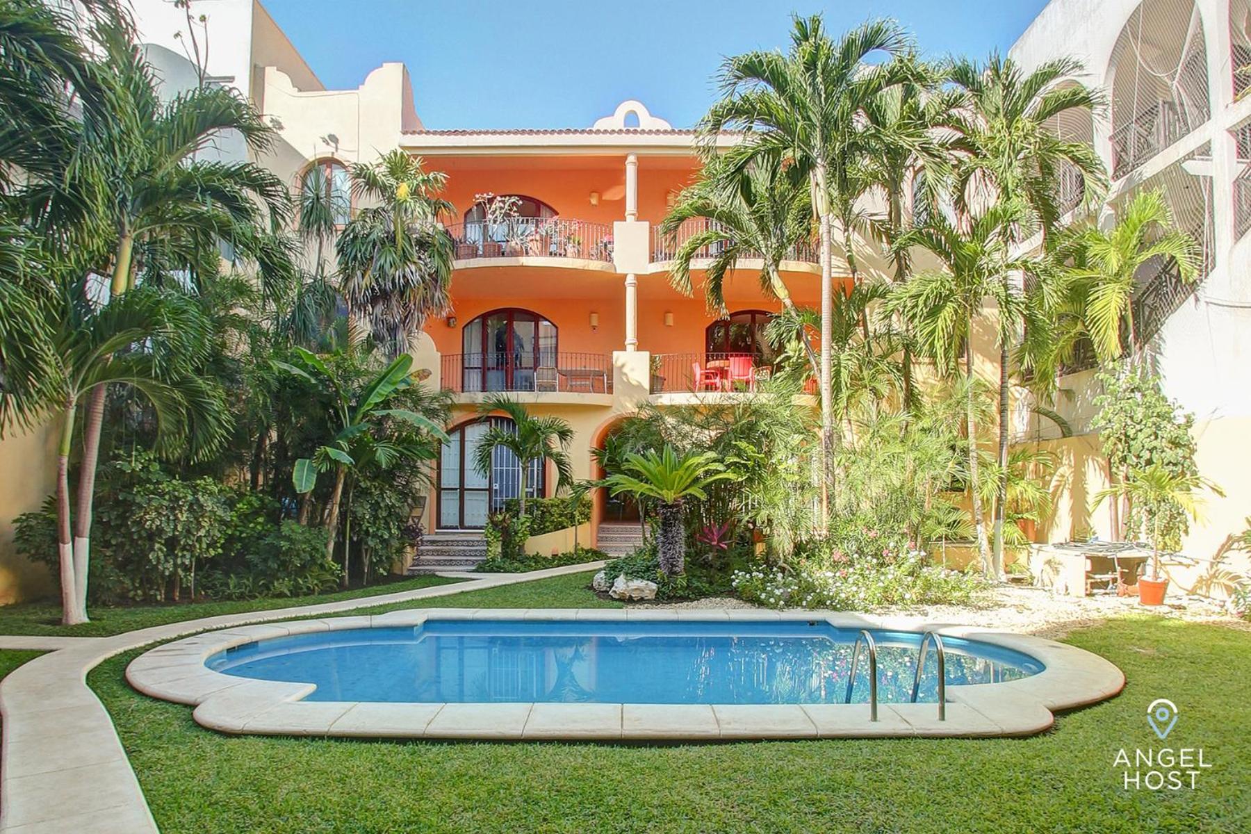 Steps To 5th Ave Pool Onsite & Walk To Playa del Carmen