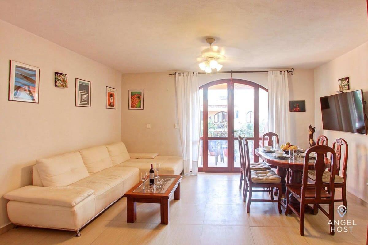 Steps To 5th Ave Pool Onsite & Walk To * Playa del Carmen